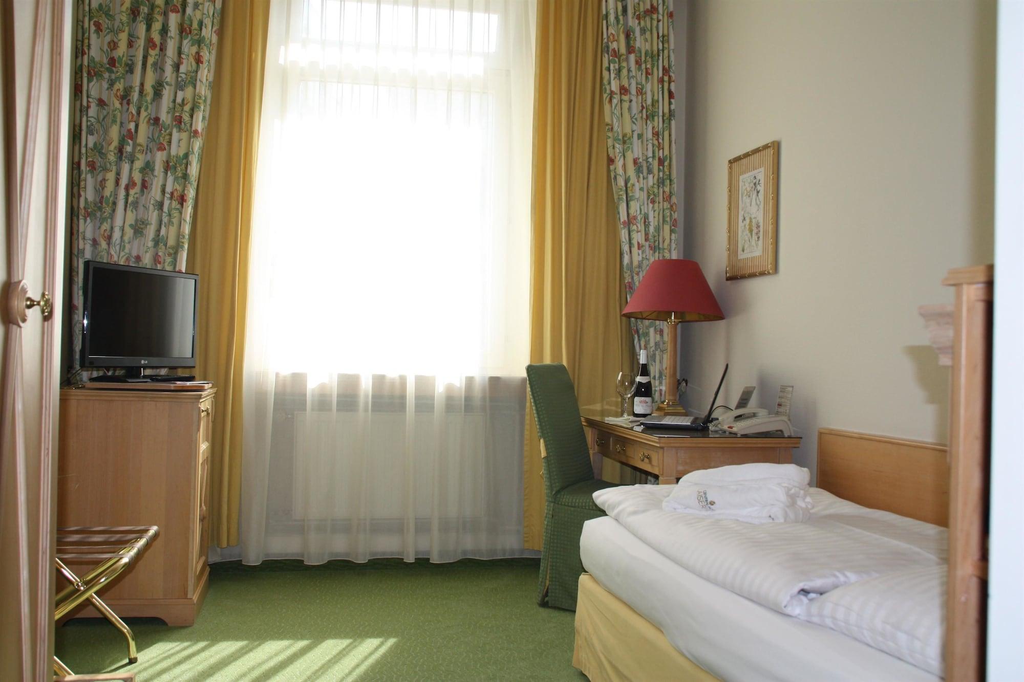 Central-hotel Kaiserhof 4* Hanóver