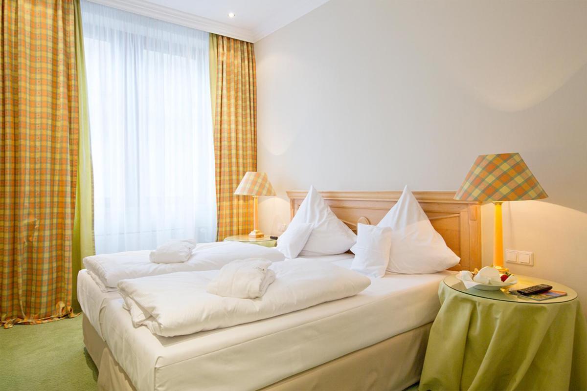 Central-hotel Kaiserhof Hotel