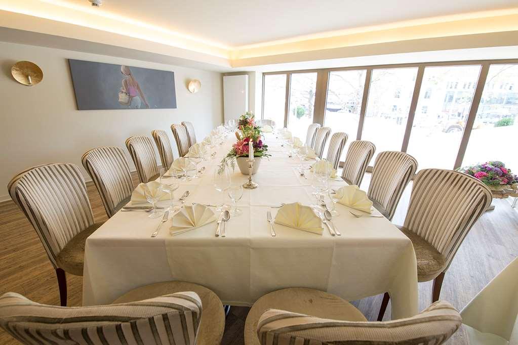 Central-hotel Kaiserhof Hotel 4*